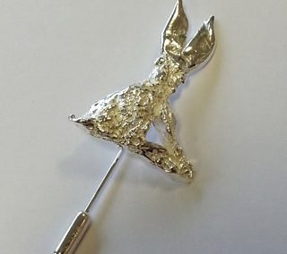 BAC Fine silver hare pin