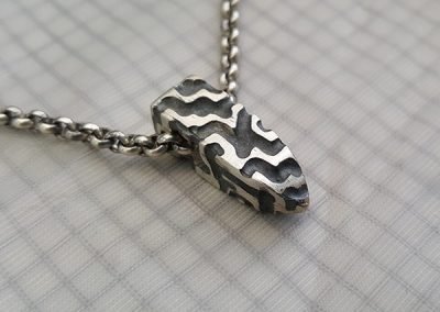 mens sterling silver maze pendat sideview